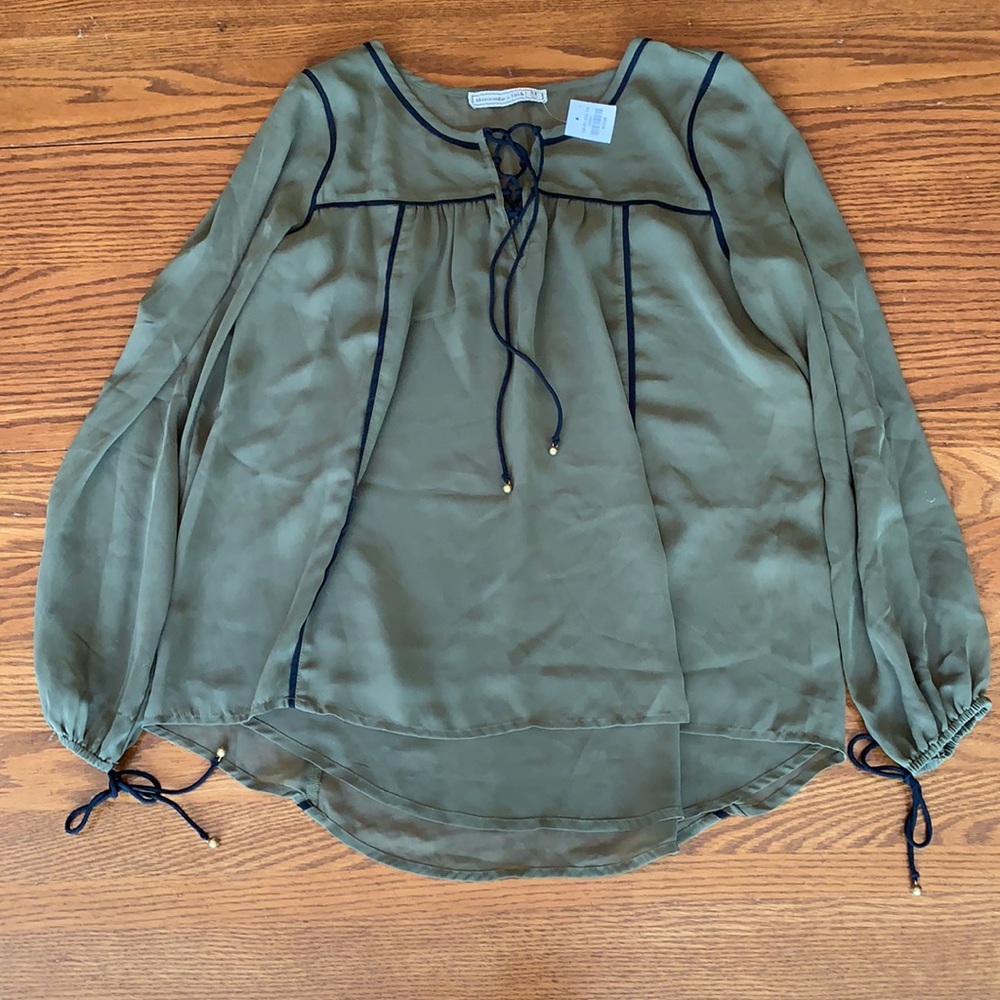 Abrecrombe & Fitch Medium Blouse